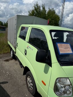 Kia K2500 2.5 TCi D-Cab LSD s plachtou rok výroby 2005 - 8