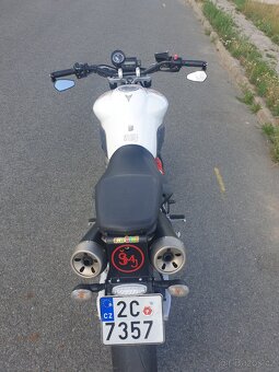 Yamaha MT03 - 8