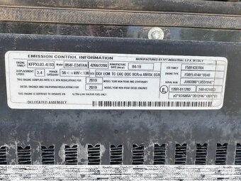 Nakladač Wacker Neuson WL 60 - 8