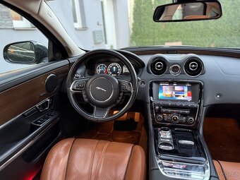 Jaguar XJ 3.0d - 8