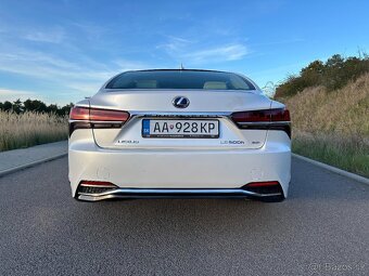 Lexus LS500h SUPERIOR - 8