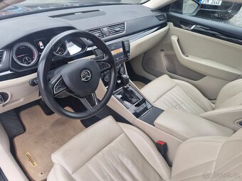 ŠKODA SUPERB laurin/klement 2.0TDi 140KW R.V.2017/DSG 4X4 - 8