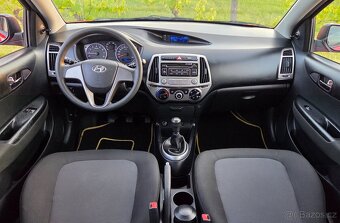 Hyundai i20 1.25 16V 62KW/84PS R.V.08/2012 - 8