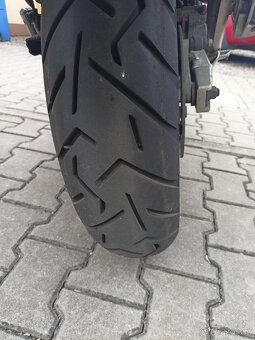 Suzuki DL 1000 v-strom - 8