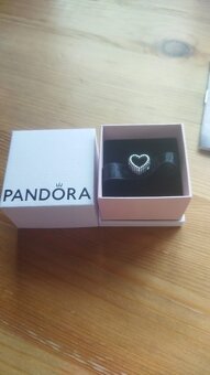 Pandora přívěsek korálkové srdce - 8