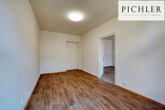 Pronájem bytu 3+1, 82 m², Plzeň, Bezručova - 8