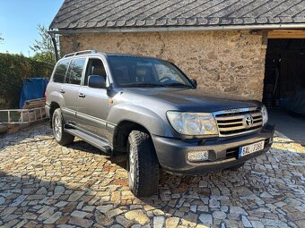 Toyota LandCruiser HDJ100 4,2 - 8