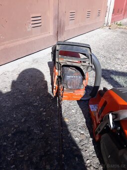 Motorova pila Husqvarna - 8