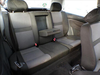 Volkswagen Golf 1,6 16V KLIMA,EKO PLACENO - 8