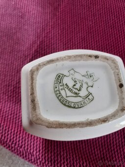 Starožitné dózy na rýži, na mouku, kořenky, váza - 8