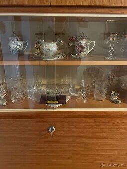 Sklo porcelán atd. - 8
