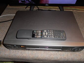 (((  VIDEOREKORDÉR PANASONIC...   ))) - 8