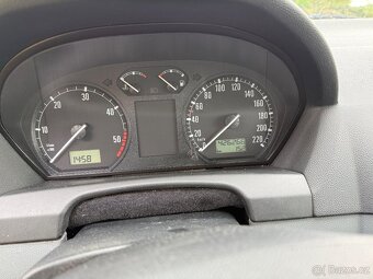 Škoda fabia sedan comfort 1.9 TDI - 8