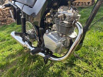 Jawa 125 travel - 8