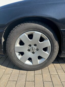 Opel Omega 2.6 V6 - 8