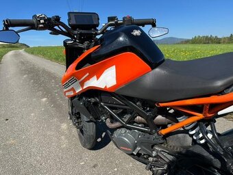 Prodávám KTM 125 Duke z roku 2017 - 8