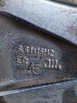 Zimní sada Continental 195/65 R15 na disku 6,5Jx15H2 ET45 - 8