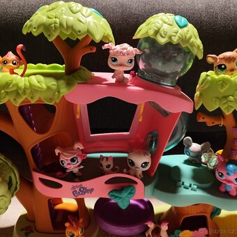 LPS krásná sadička stromový domeček zvířátka a doplňky - 8