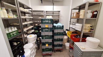 Prodej farmy, zemědělského areálu - 8