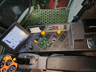Kombajn Claas Lexion 550 - 8