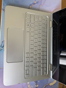HP Spectre – Stylový ultrabook s dotykovým displejem - 8