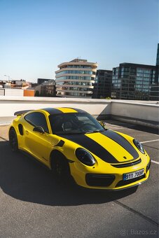 Porsche 911 (991)turbo s - 8