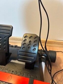 Thrustmaster 458 Spider + Wheel Stand Pro – TOP stav - 8
