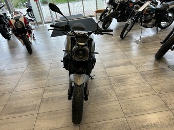 Moto Morini Seiemmezzo STR 650 2025 - 8