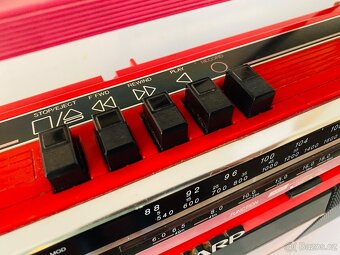 Radiomagnetofon Sharp QT 244, rok 1986 - 8