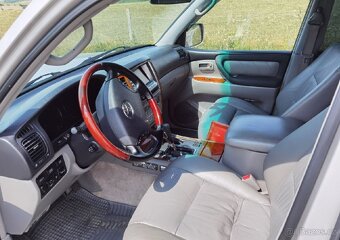Toyota Land Cruiser - 8