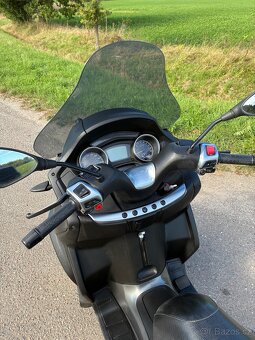Prodám skútr PIAGGIO MP3 300 LT - 8