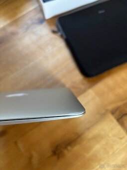 MacBook Air 13'' - i5 - 2017 - 8