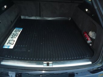 AUDI A 6 3.0 TDI QVATRO ADBLU - 8