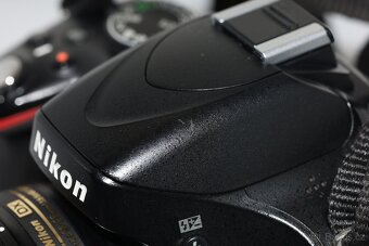 Nikon D5100 | 2× baterie, nabíječka, SD karta - 8