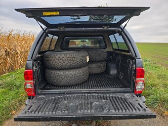 Toyota Hilux 3.0 D4D 4x4 - 8