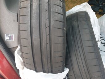 Dunlop R15 - 8