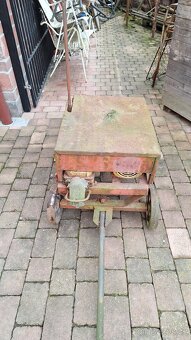 Stavební vrátek - 8