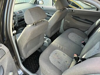Škoda Fabia 1.4 mpi klimatizace - 8