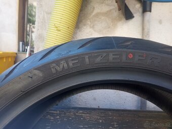 Prodám pneu Metzeler roadtec 01 rozměry 190/50 zr17 - 8