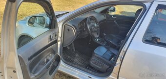 ŠKODA OCTÁVIE 2,0 TDI 2009 - 8