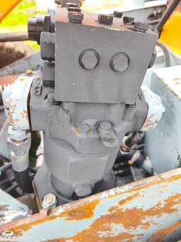 Unc 060 - 8