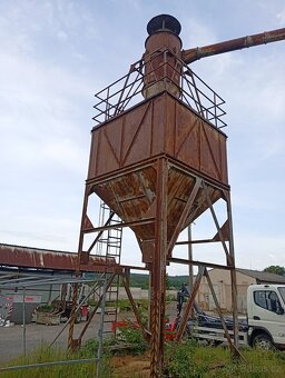Silo - 8