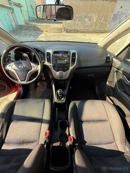 Hyundai IX 20  1.4 benzín,nový v ČR,rok 2012 - 8