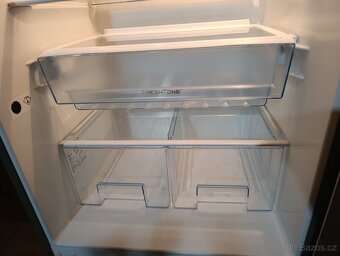 Starší lednice s mrazákem - 8