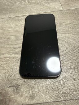 iPhone 15 PRO 256GB, komplet balení - 8