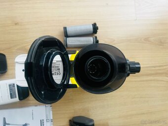 Tyčový vysavač Kärcher VC 7 - 8