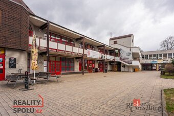 Prodej, komerční/obchodní prostory, 129 m2, Nádražní 2186/52 - 8