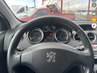 Peugeot 308 1,6 HDI 66kw Confort rok 2009 najeto 122 xxx km - 8