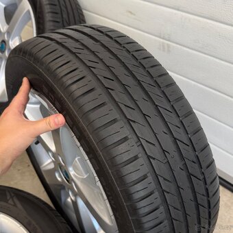 Alu kola Škoda R16, 205/55 R16 5mm Nokian, 5x112 - 8