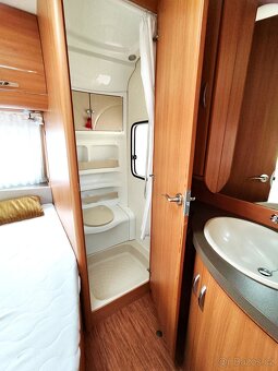 Karavan Hobby 500 KFMe, Deluxe, mover, předstan, palandy - 8
